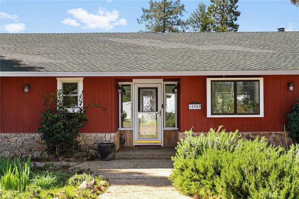 Image 8 of property listing at 15989 Katydid, Magalia, CA 95954