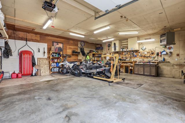 410 W Holland Ave, Spokane, WA 99218