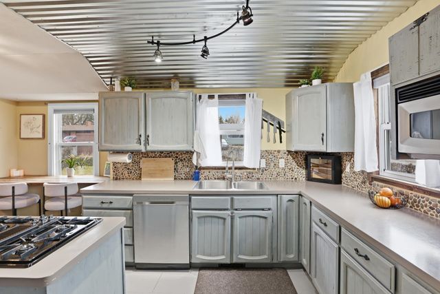 410 W Holland Ave, Spokane, WA 99218