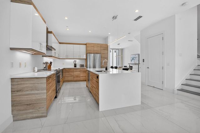 4130 NW 17th Avenue, Boca Raton, FL 33431
