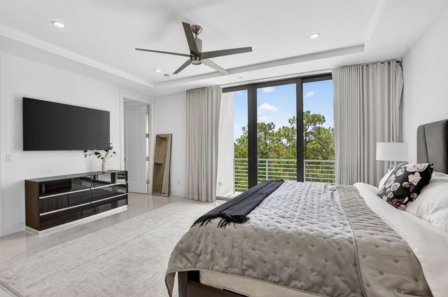 4130 NW 17th Avenue, Boca Raton, FL 33431