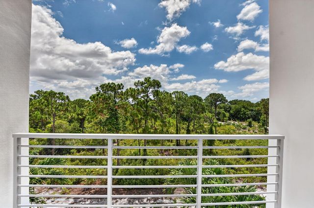 4130 NW 17th Avenue, Boca Raton, FL 33431