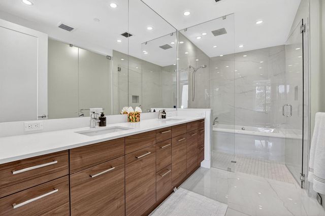 4130 NW 17th Avenue, Boca Raton, FL 33431