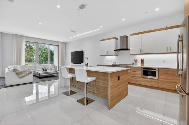 4130 NW 17th Avenue, Boca Raton, FL 33431