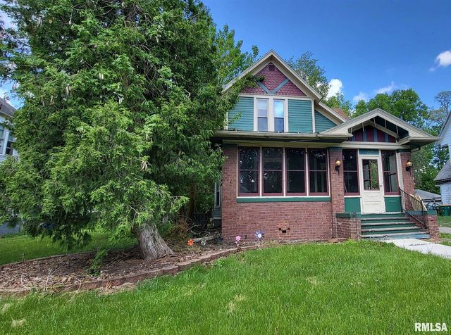 1262 N BROAD Street, Galesburg, IL 61401