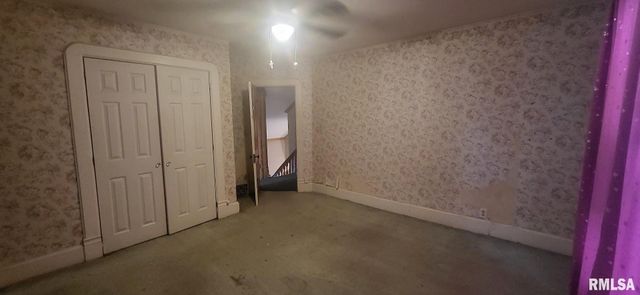 1262 N BROAD Street, Galesburg, IL 61401