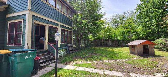 1262 N BROAD Street, Galesburg, IL 61401