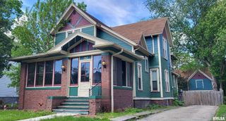 1262 N BROAD Street, Galesburg, IL 61401