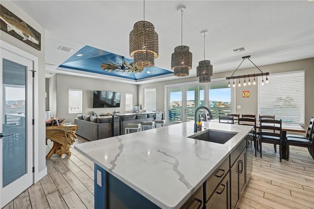 642 Marlin Azul, Port Aransas, TX 78373