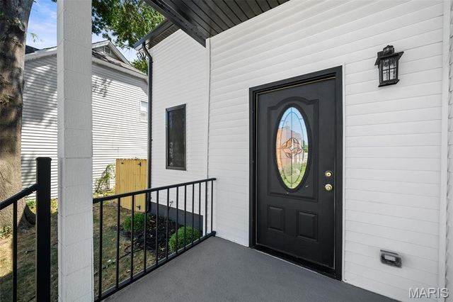 6252 Famous Avenue, St Louis, MO 63139