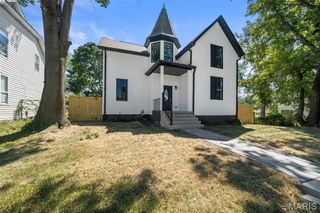 6252 Famous Avenue, St Louis, MO 63139