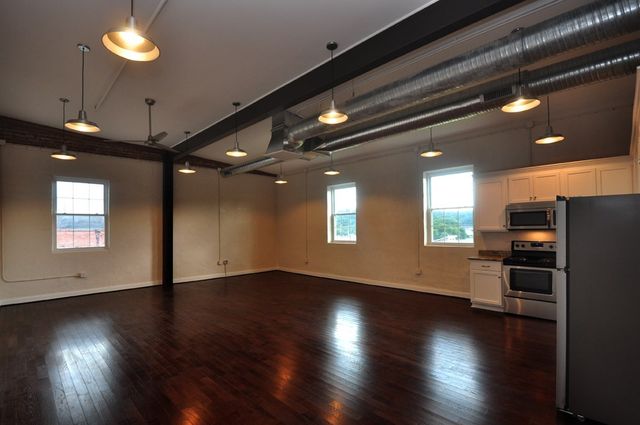 231-A N Chatham Avenue, Siler City, NC 27344