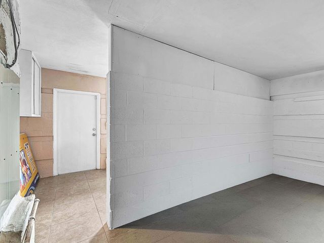 2750 SE 3rd Street, Pompano Beach, FL 33062