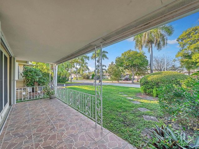 2750 SE 3rd Street, Pompano Beach, FL 33062