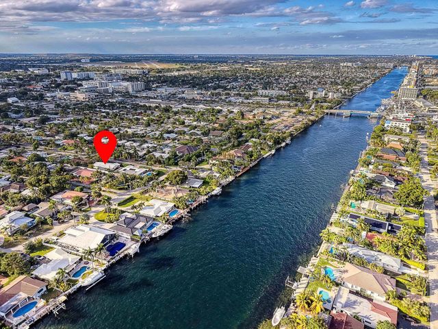 2750 SE 3rd Street, Pompano Beach, FL 33062