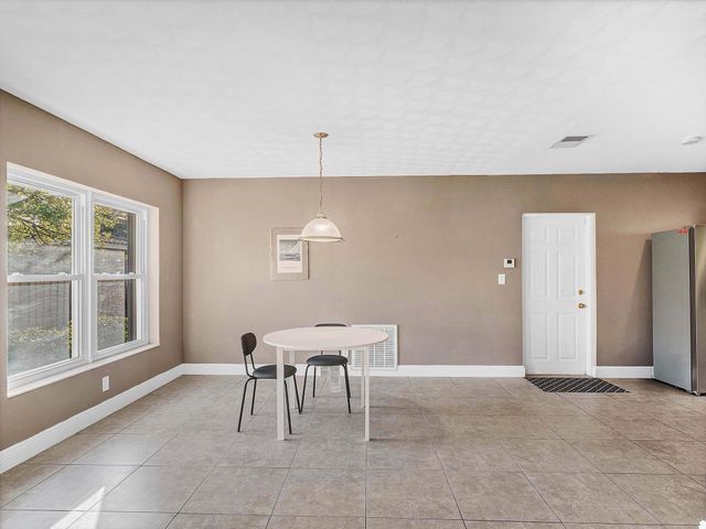 2750 SE 3rd Street, Pompano Beach, FL 33062