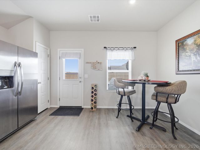 14233 N 75th East Avenue, Collinsville, OK 74021