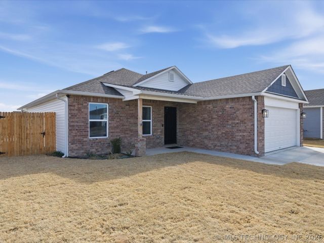 14233 N 75th East Avenue, Collinsville, OK 74021