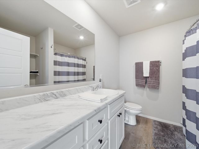 14233 N 75th East Avenue, Collinsville, OK 74021