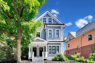 11 Preston Rd 3, Somerville, MA 02143