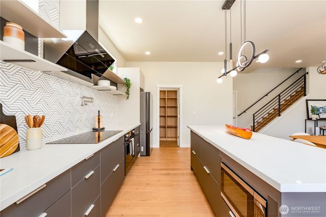 5114 15th Avenue S, Seattle, WA 98108