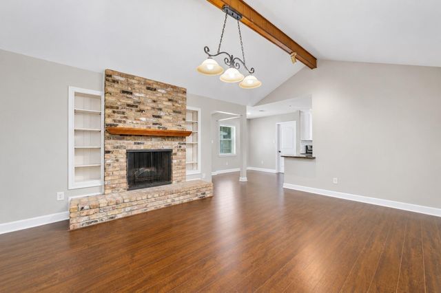 5731 Cheltenham Drive, Houston, TX 77096