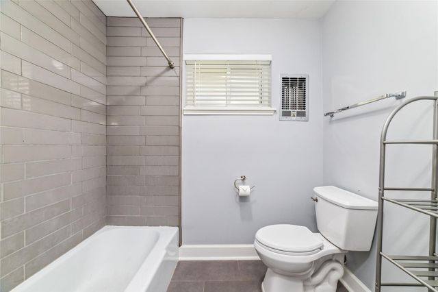 5731 Cheltenham Drive, Houston, TX 77096