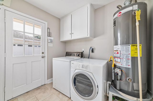 5731 Cheltenham Drive, Houston, TX 77096