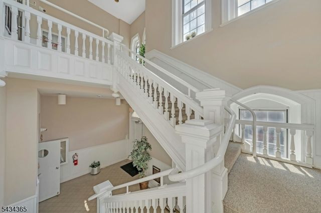 491 Valley St 15, City Of Orange Twp., NJ 07050