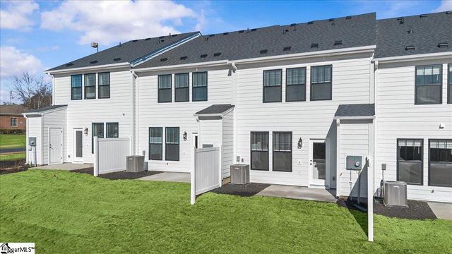 6 Redfield Place, Simpsonville, SC 29681