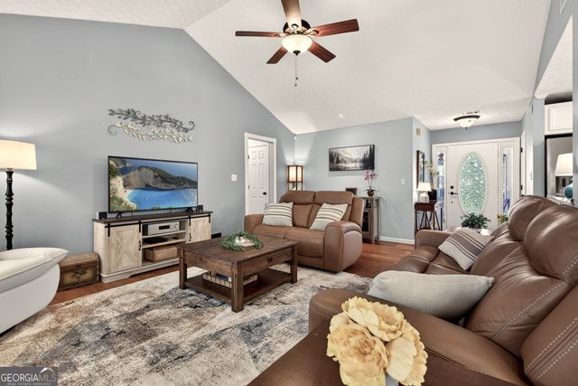 135 Sheldon Way, Fayetteville, GA 30215