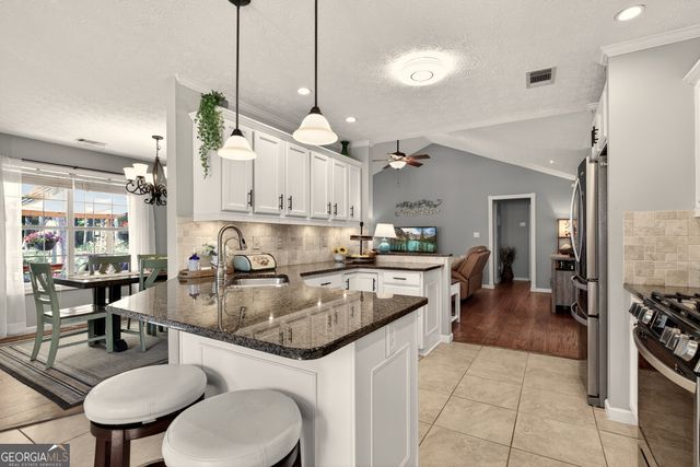 135 Sheldon Way, Fayetteville, GA 30215