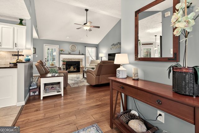 135 Sheldon Way, Fayetteville, GA 30215