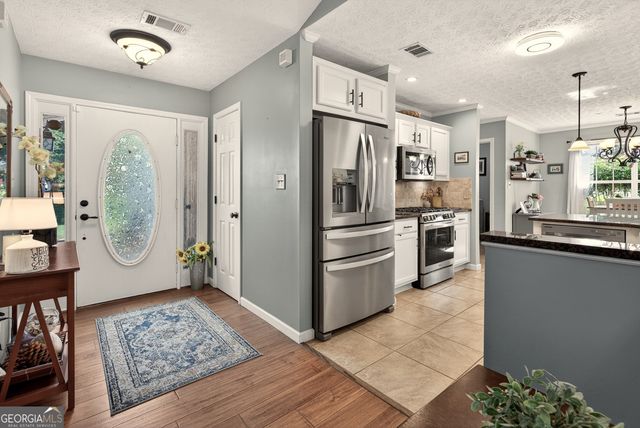 135 Sheldon Way, Fayetteville, GA 30215