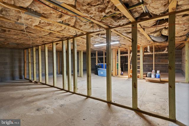 24 JACOB CT, Ewing, NJ 08628