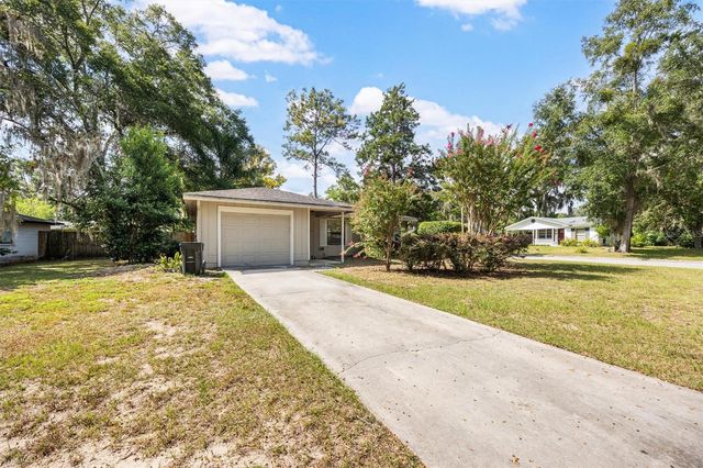 1731 NW 32 PLACE, Gainesville, FL 32605