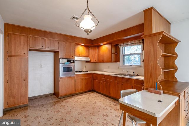 105 CLAYTON, Wyomissing, PA 19610