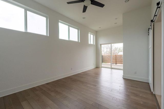 2016 Peoples ST, Austin, TX 78702