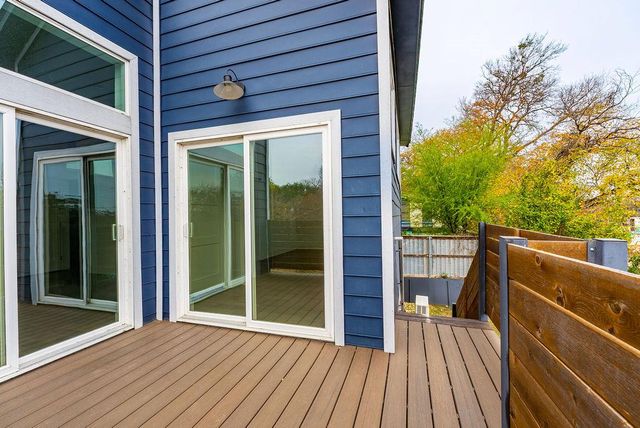 2016 Peoples ST, Austin, TX 78702