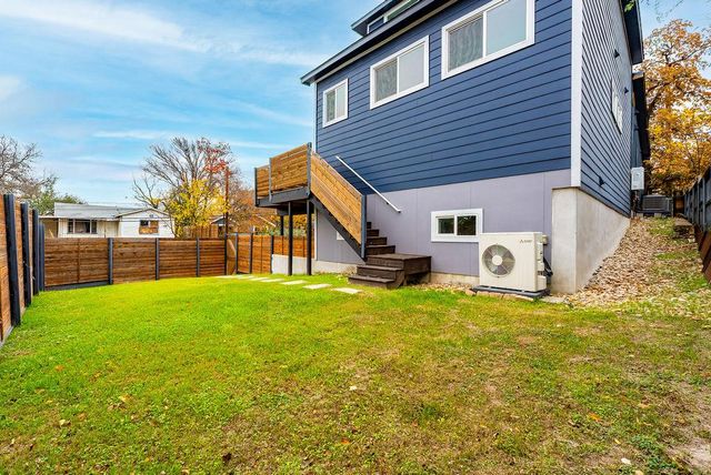 2016 Peoples ST, Austin, TX 78702