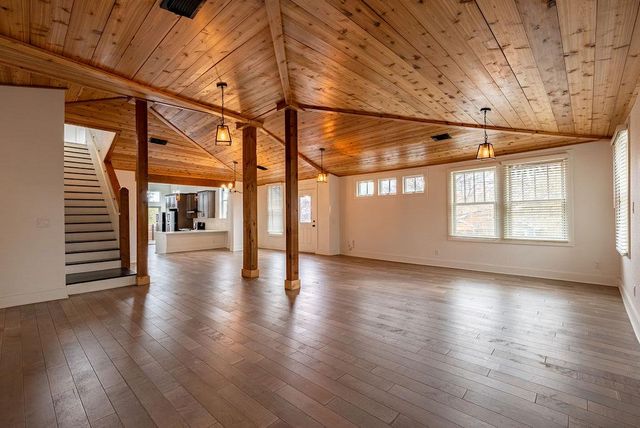 2016 Peoples ST, Austin, TX 78702