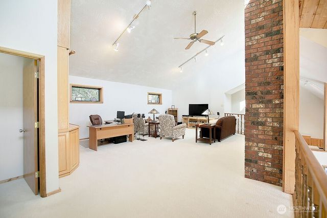 195 Walker Road, Kelso, WA 98626