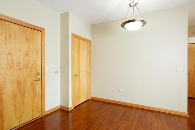 10900 W Bluemound ROAD #215, Wauwatosa, WI 53226