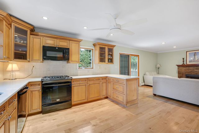 62 Oldert Drive, Pearl River, NY 10965