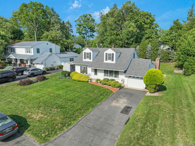 62 Oldert Drive, Pearl River, NY 10965