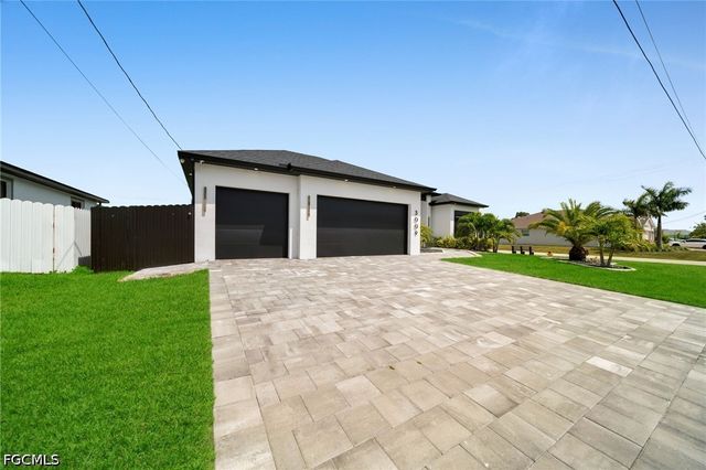 3009 SW 16th PL, Cape Coral, FL 33914