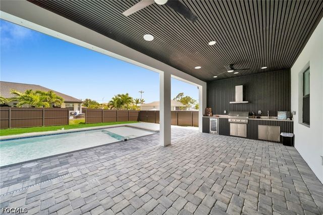 3009 SW 16th PL, Cape Coral, FL 33914