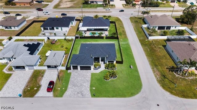 3009 SW 16th PL, Cape Coral, FL 33914
