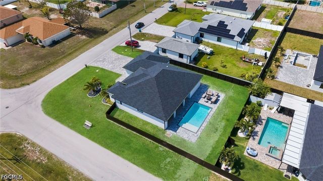 3009 SW 16th PL, Cape Coral, FL 33914