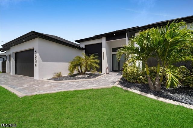 3009 SW 16th PL, Cape Coral, FL 33914